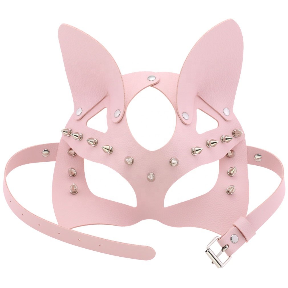 TOUCH OF FUR: Studded Face Mask - Pink