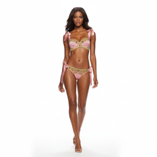 Load image into Gallery viewer, HOSS INTERNATIONAL : 24304 Lace Underwire Bra Set (available in 2 colours)
