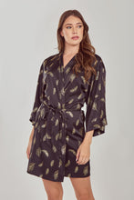 Load image into Gallery viewer, iCOLLECTION: 78355 SURI ROBE
