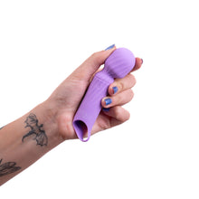 Load image into Gallery viewer, Maia : VIBELITE Dolly Rechargeable Mini Wand
